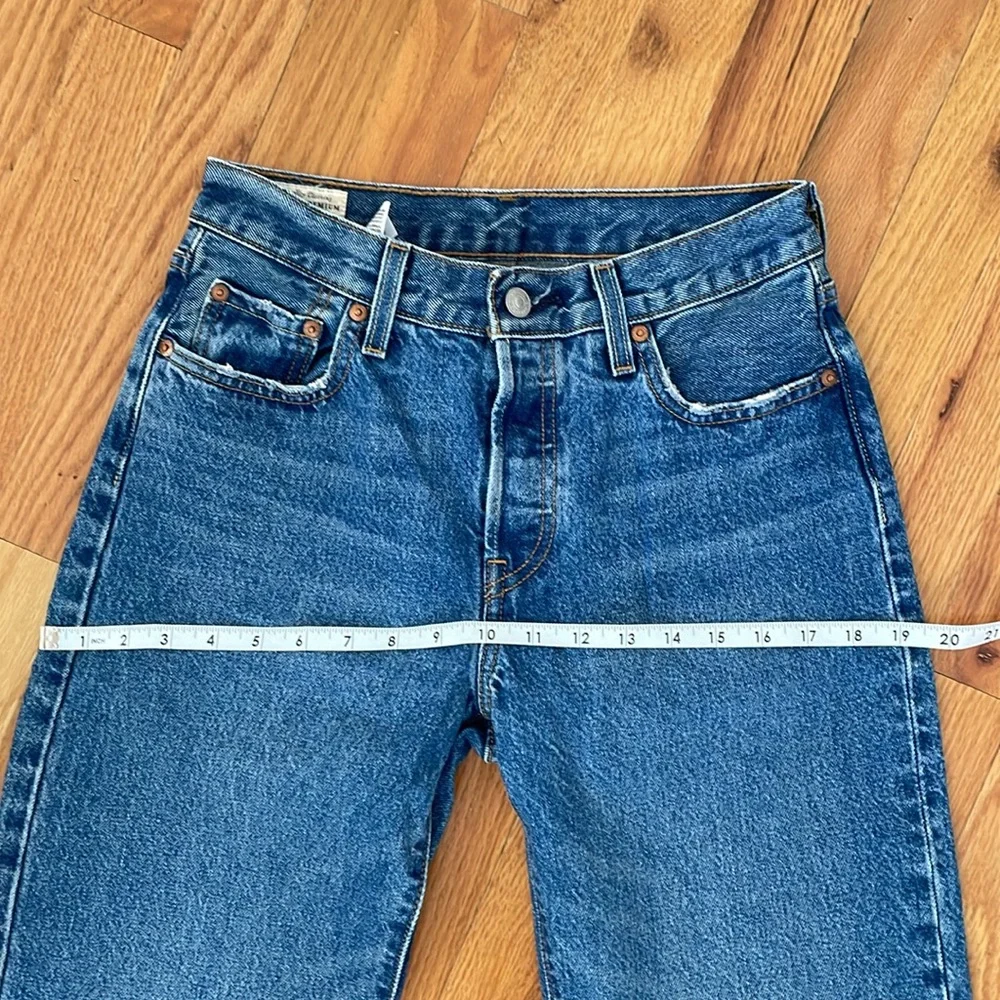 Levi’s 501 W25 barely worn - Picture 3 of 9